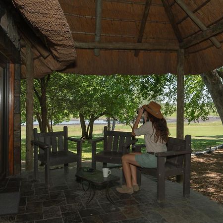 Thamalakane River Lodge Maun Esterno foto